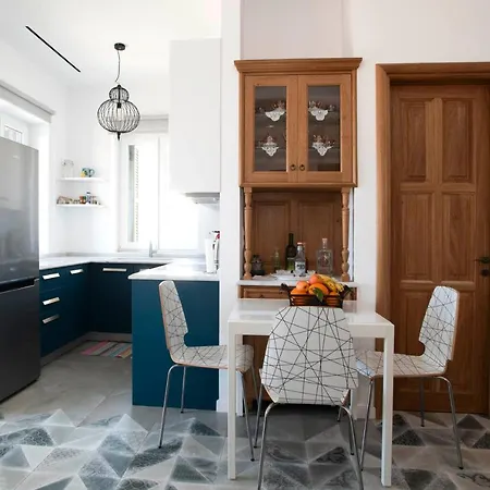 Nestor's House 펜션 필로스