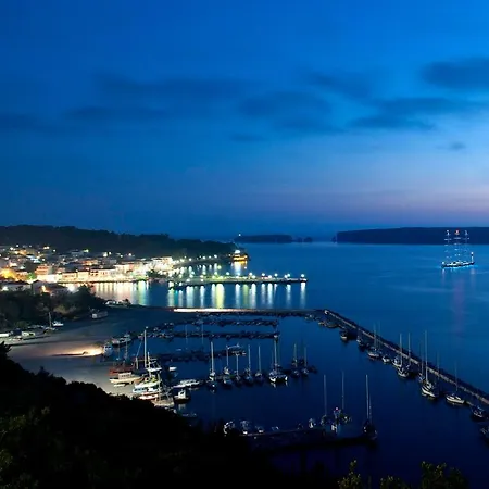 Сasa de vacaciones Nestor's House *