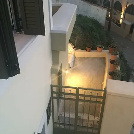 Nestor's House Tatil Evi *