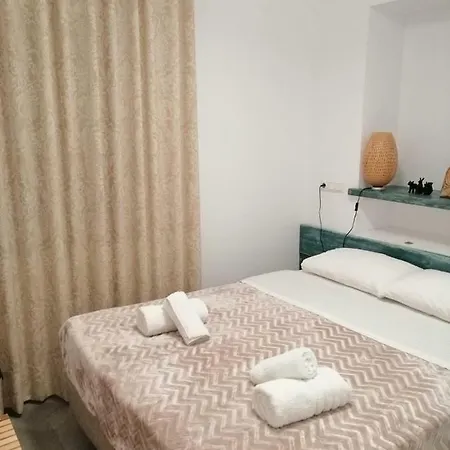 Nestor's House Nyaraló